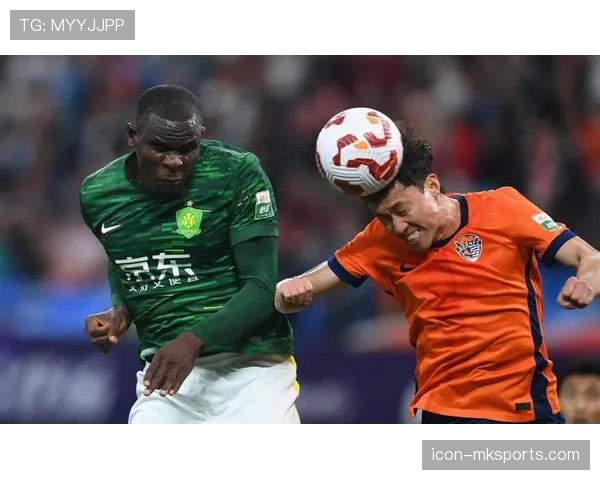 北京国安中场功能重叠致节奏问题，影响攻防转换效率