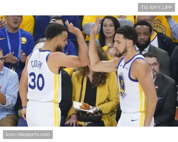 克莱·汤普森三分回暖拉开防线助勇士提升季后赛外线火力